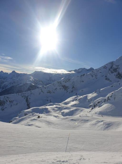 Appartement Au Pied Des Telecabines Res La Soulan Bagneres-de-Luchon Bagian luar foto