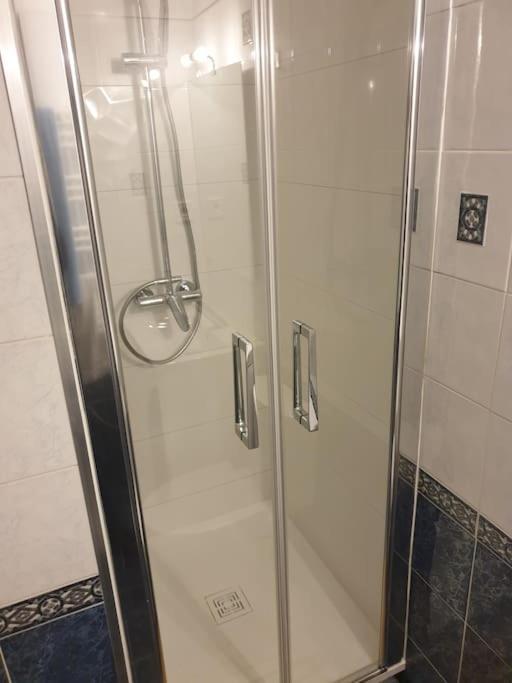Appartement Au Pied Des Telecabines Res La Soulan Bagneres-de-Luchon Bagian luar foto