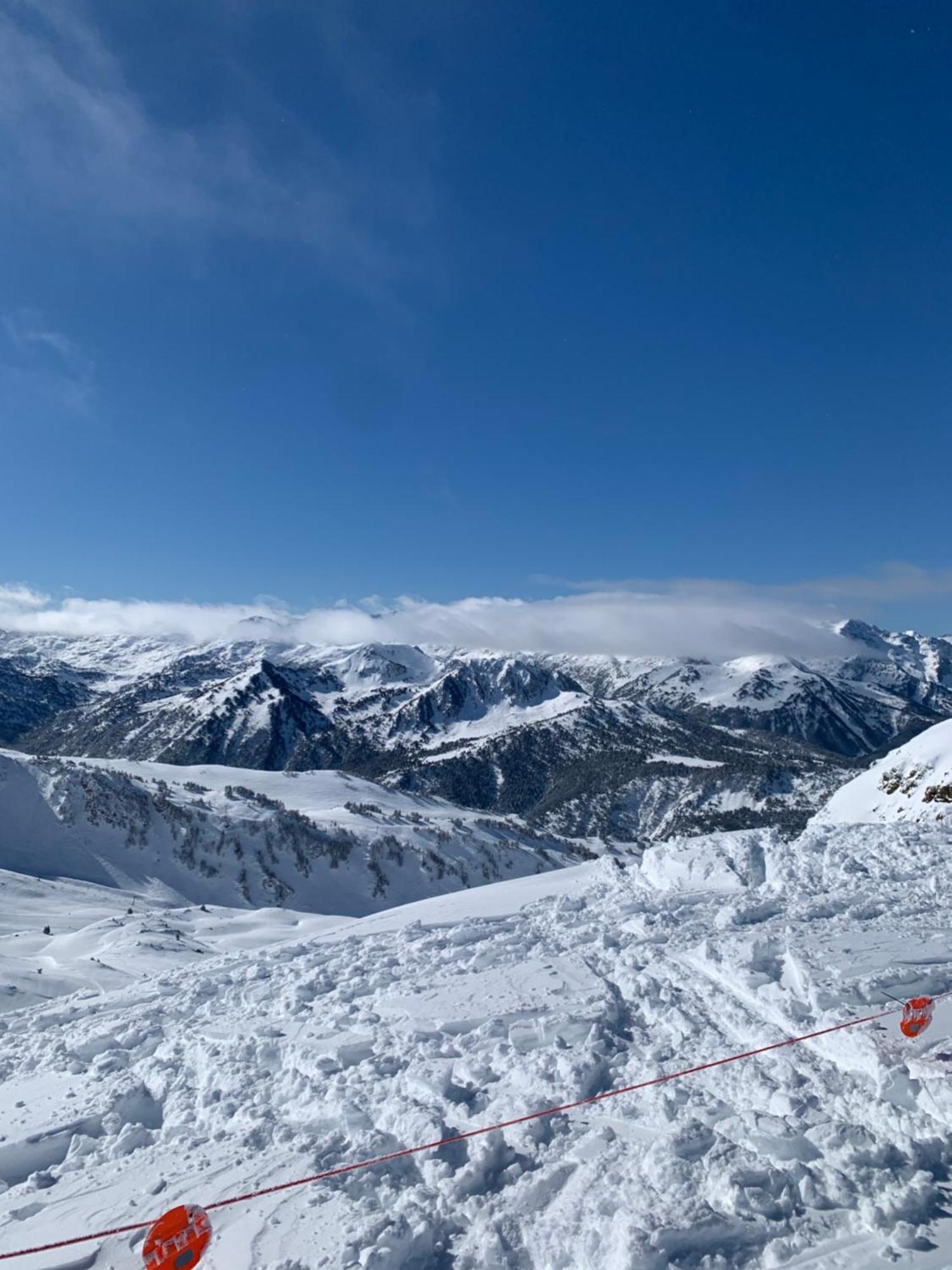 Appartement Au Pied Des Telecabines Res La Soulan Bagneres-de-Luchon Bagian luar foto
