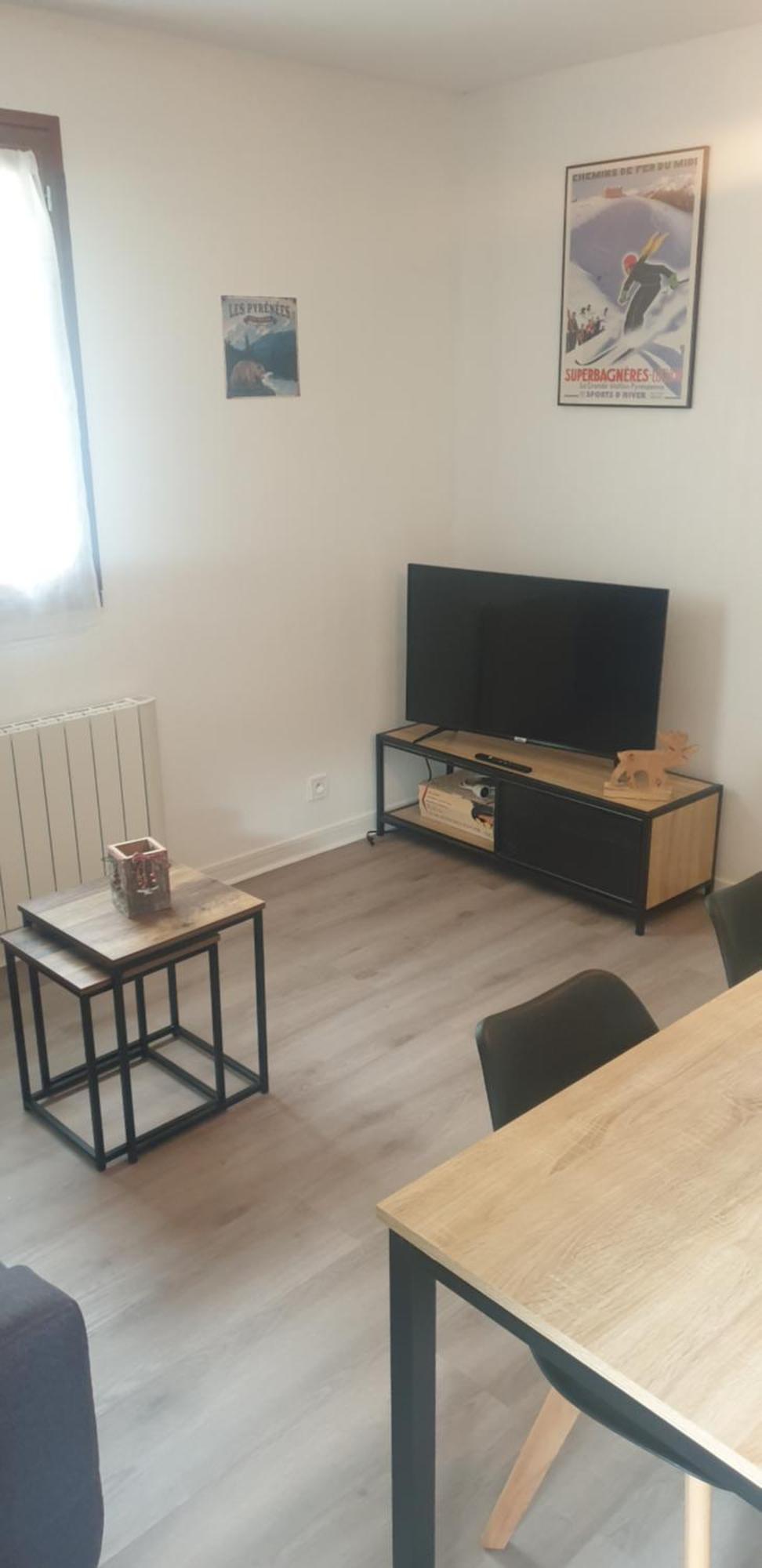 Appartement Au Pied Des Telecabines Res La Soulan Bagneres-de-Luchon Bagian luar foto